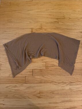 NWOT Women's Semi-sheer Knit poncho in Brown/Gold